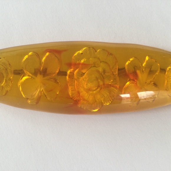 Vintage Chanel Brooch - Picture 3 of 9